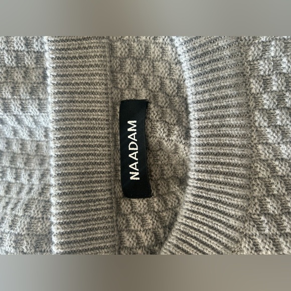 Naadam Cashmere Blend Crewneck Sweater - Picture 4 of 7